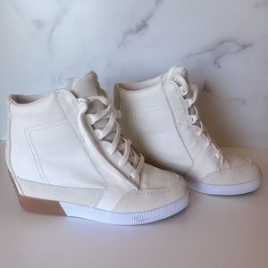 SOREL - OUT N ABOUT WEDGE BOOTIE